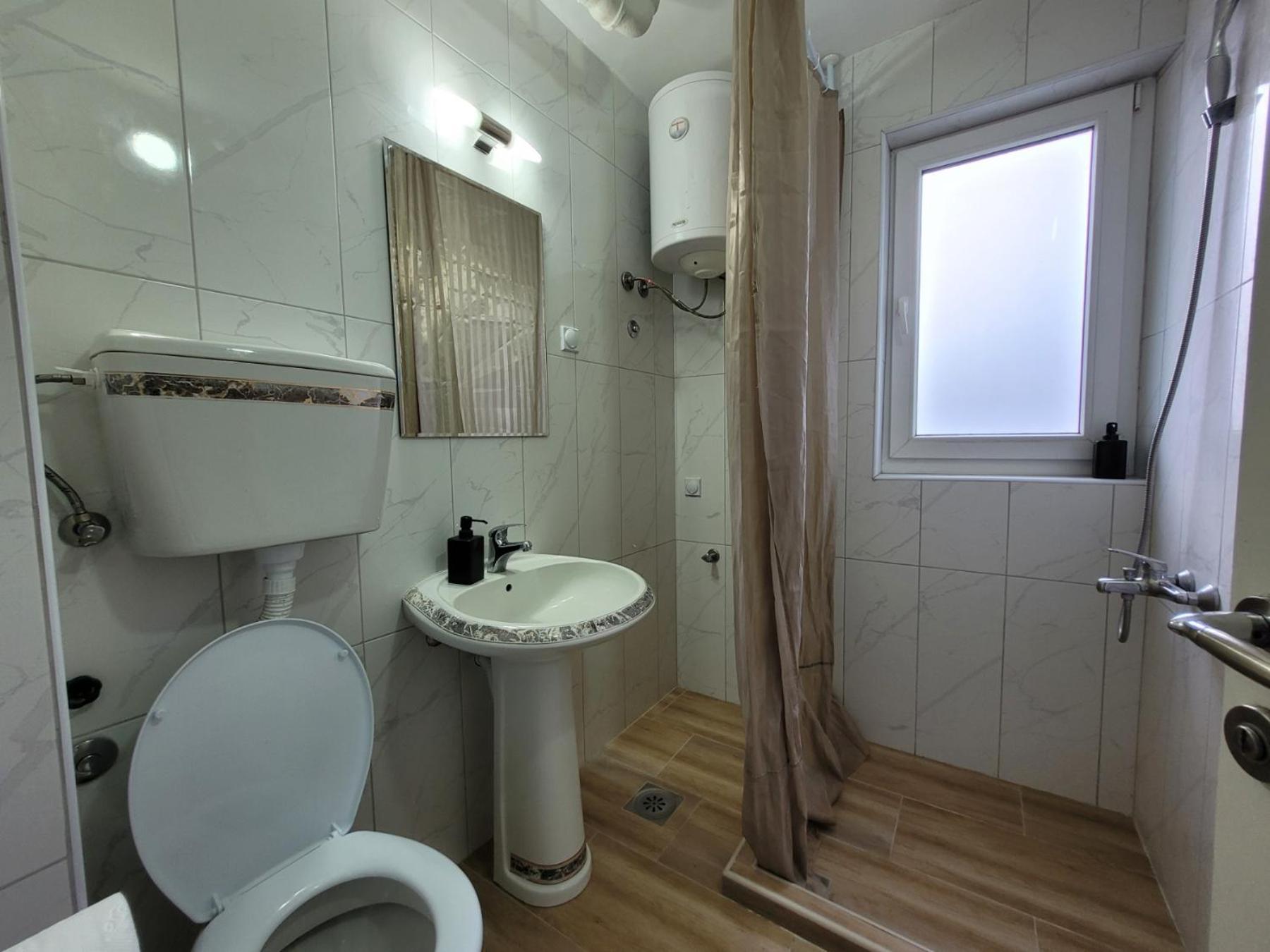 Community Park Apartment Ni Exterior foto