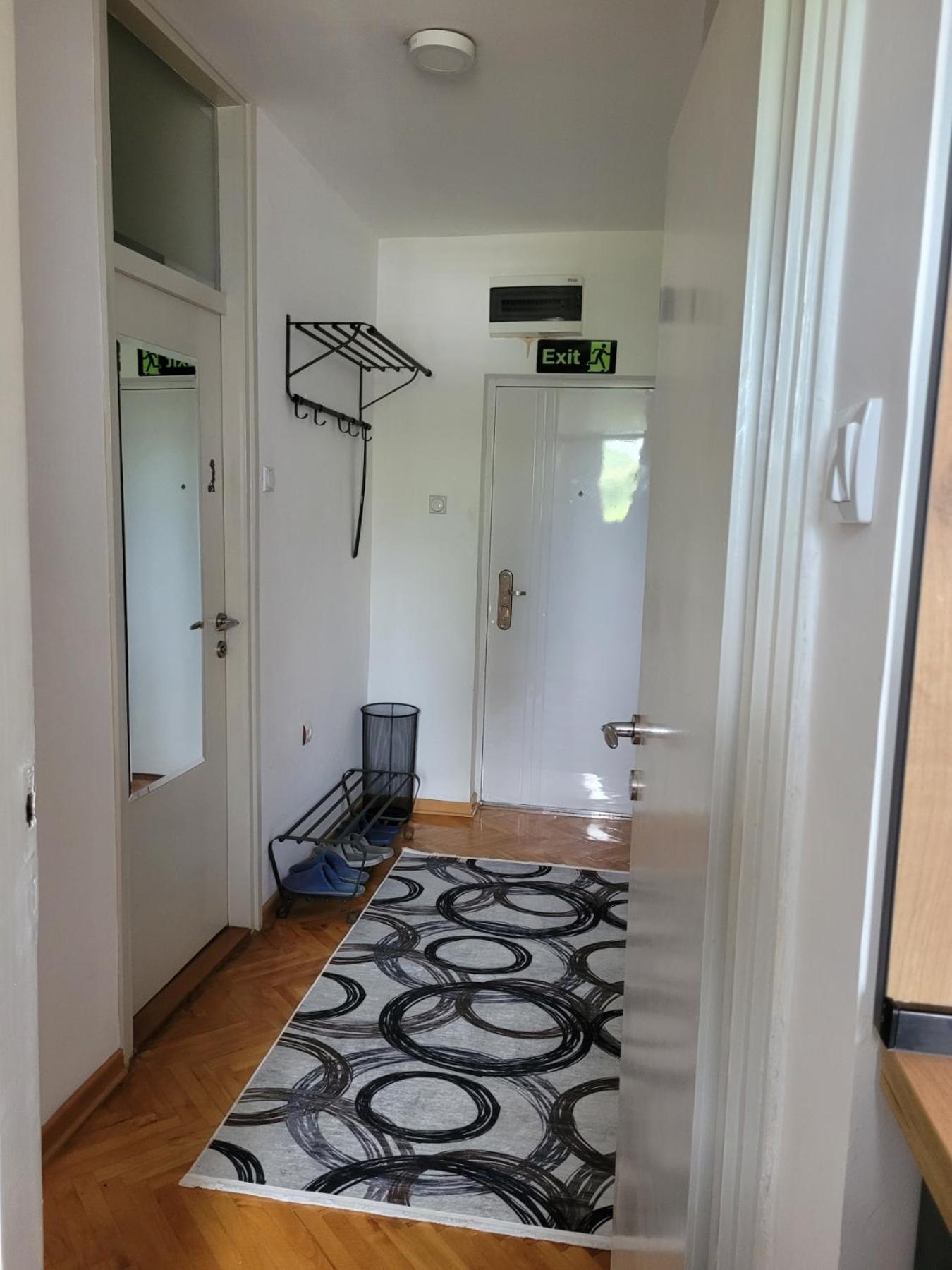 Community Park Apartment Ni Exterior foto